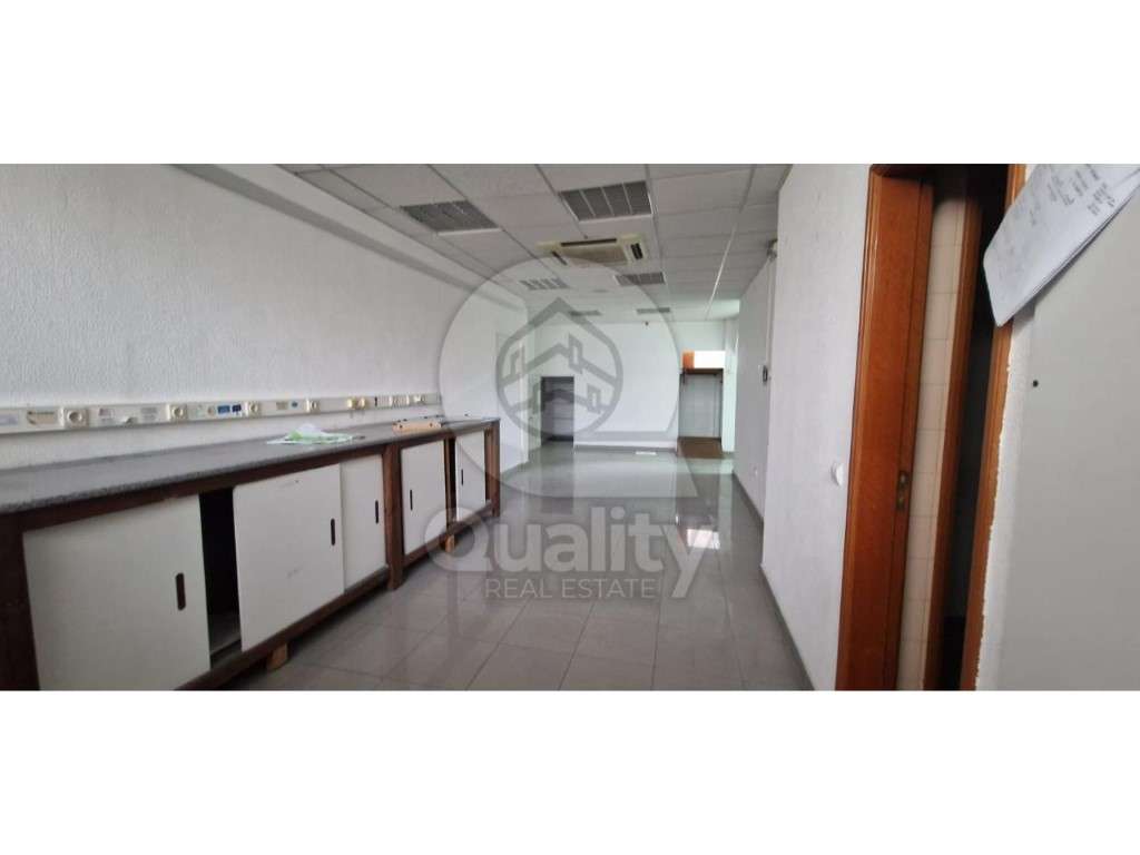 Loja Baixa Da Banheira - Grande imagem: 4/24