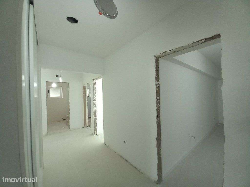 T4 Central c 2 suites - Grande imagem: 5/22