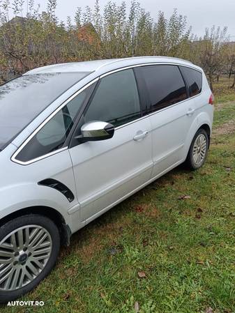 Ford S-Max 2.0 TDCi Powershift Titanium - 4