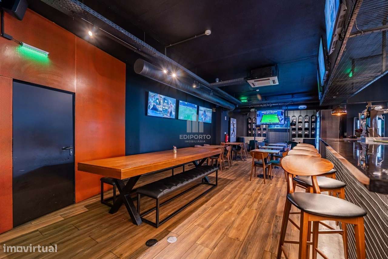 Restaurante /Bar para venda com 90 lugares sentados ao Gaia Shopping (-8