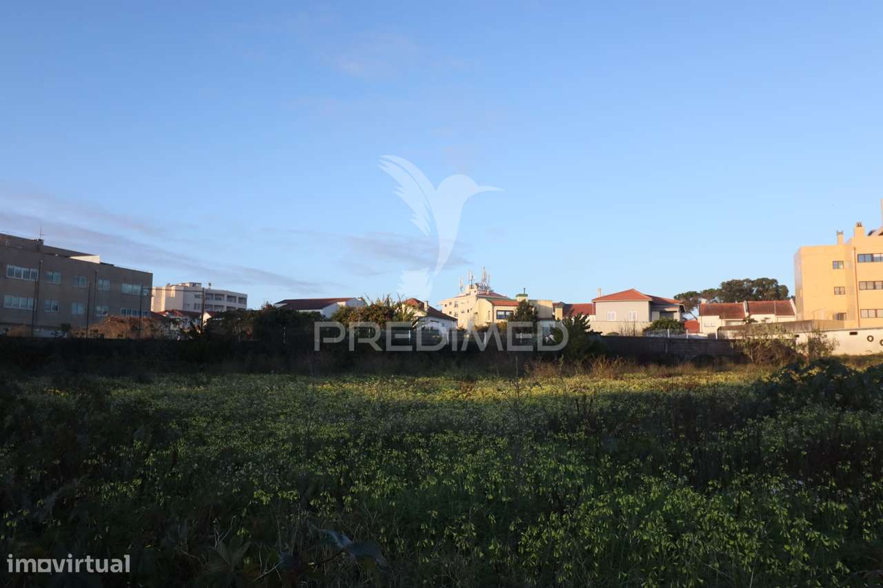 Terreno 3.100 m² em Valadares  ( centro)   Vila Nova de Gaia-0