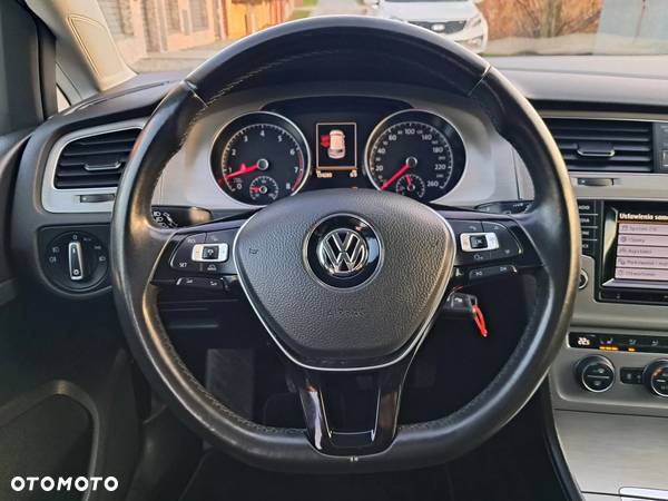 Volkswagen Golf VII 1.4 TSI BMT Highline - 23