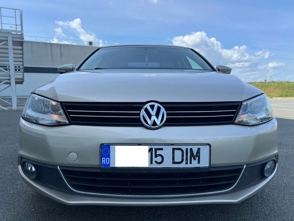 Volkswagen Jetta 2.0 TDI CR DPF Highline 2013