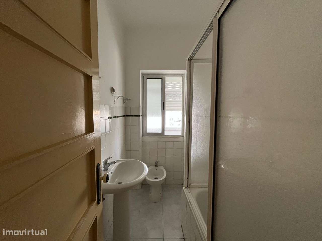 Apartamento t2 à venda na Rua General Humberto Delgado - Grande imagem: 4/14