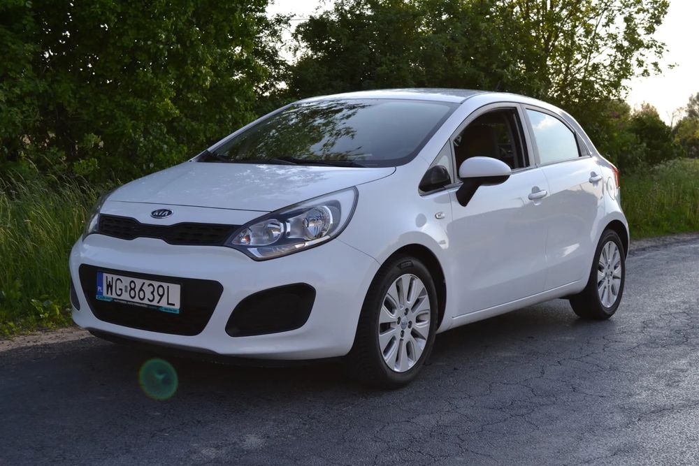 Kia Rio IV (2017-) 1.2 Business Line 2011