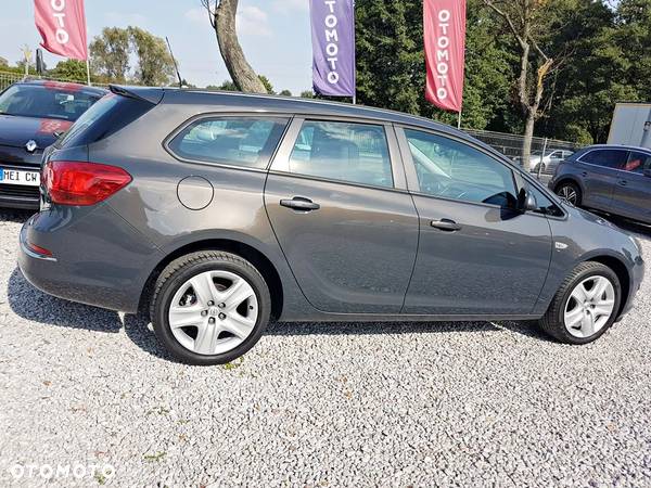 Opel Astra 1.4 Turbo Sports Tourer - 6