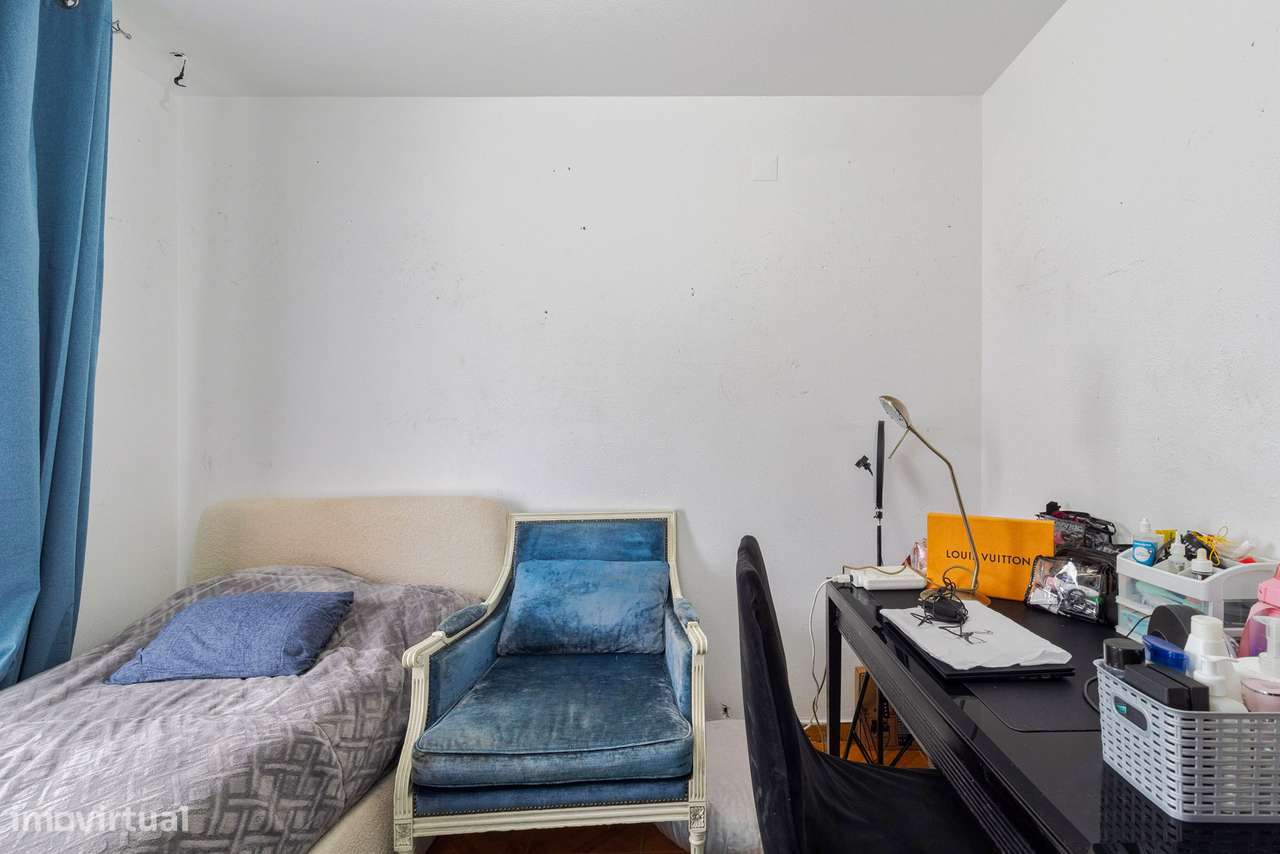 LARANJEIRO - Apartamento T3 com 2 WC-11