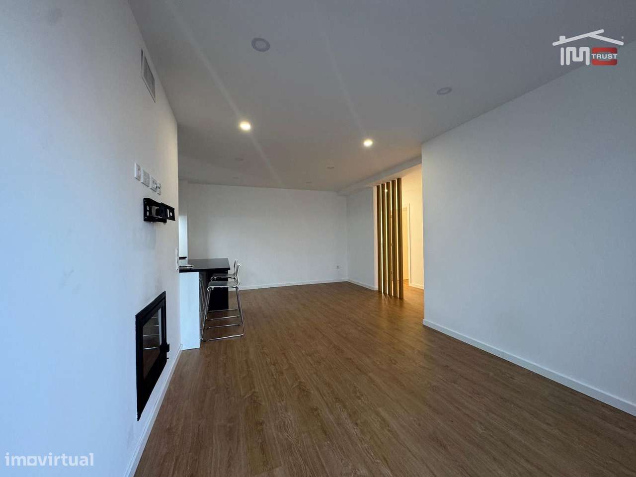 APARTAMENTO T3 NO PINHEIRO (OURÉM) - Grande imagem: 5/13