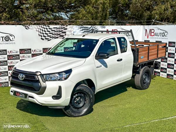 Toyota Hilux 2.4 D-4D 4WD CE CM - 1