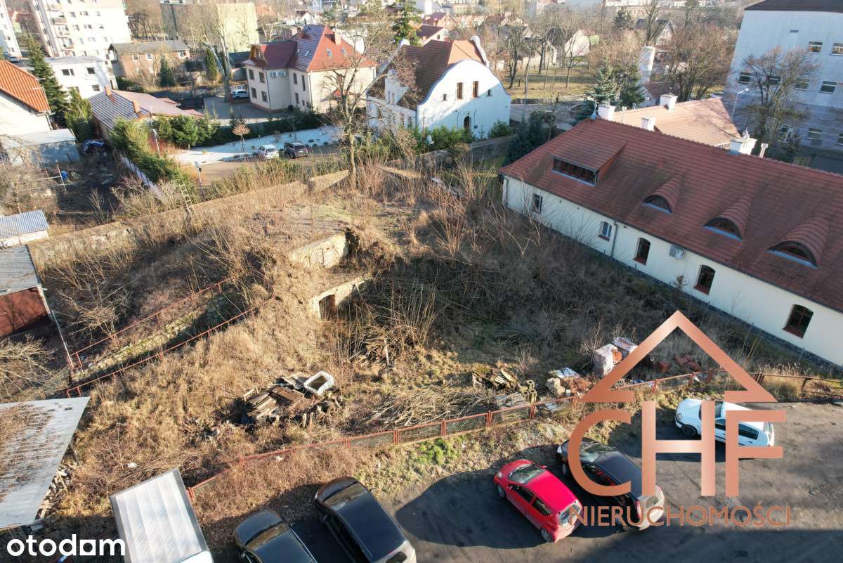 Działka pod zabudowę wielorodzinną-9