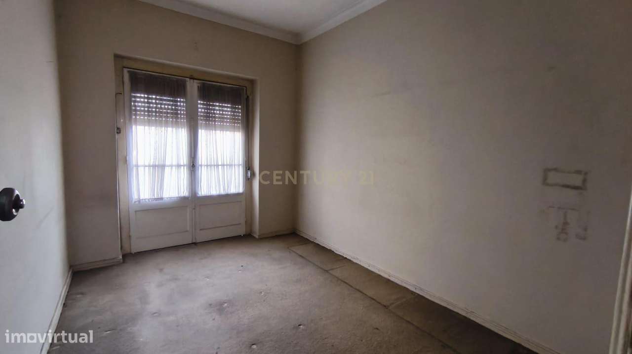 Apartamento T2 para Recuperação Total-4