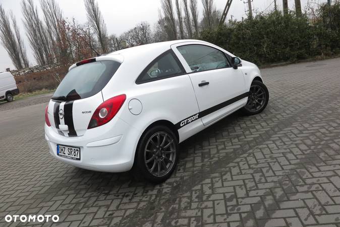 Opel Corsa 1.2 16V 111 - 12