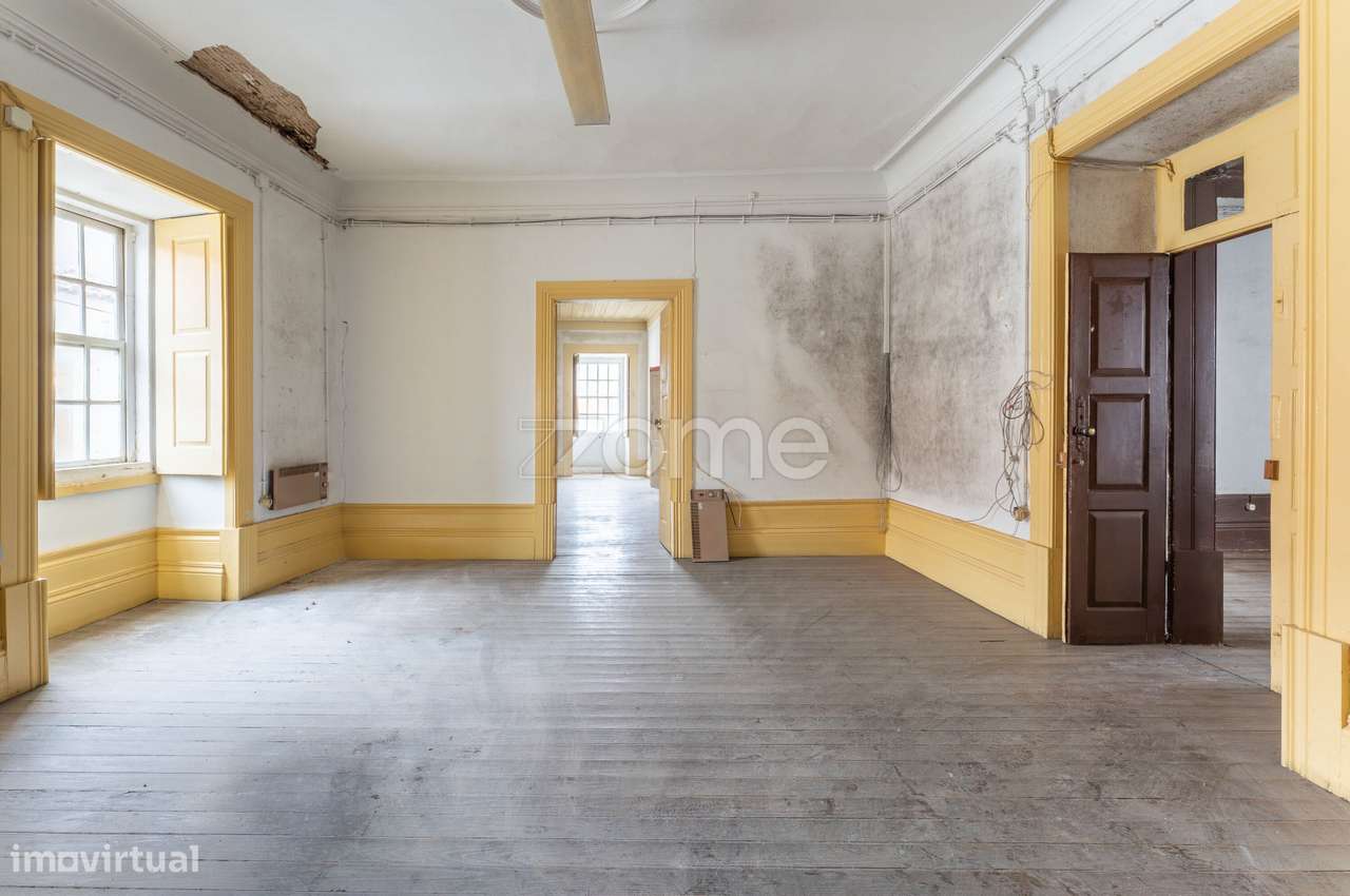 Prédio com projeto aprovado para unidade turística - Torre de Monco... - Grande imagem: 4/51