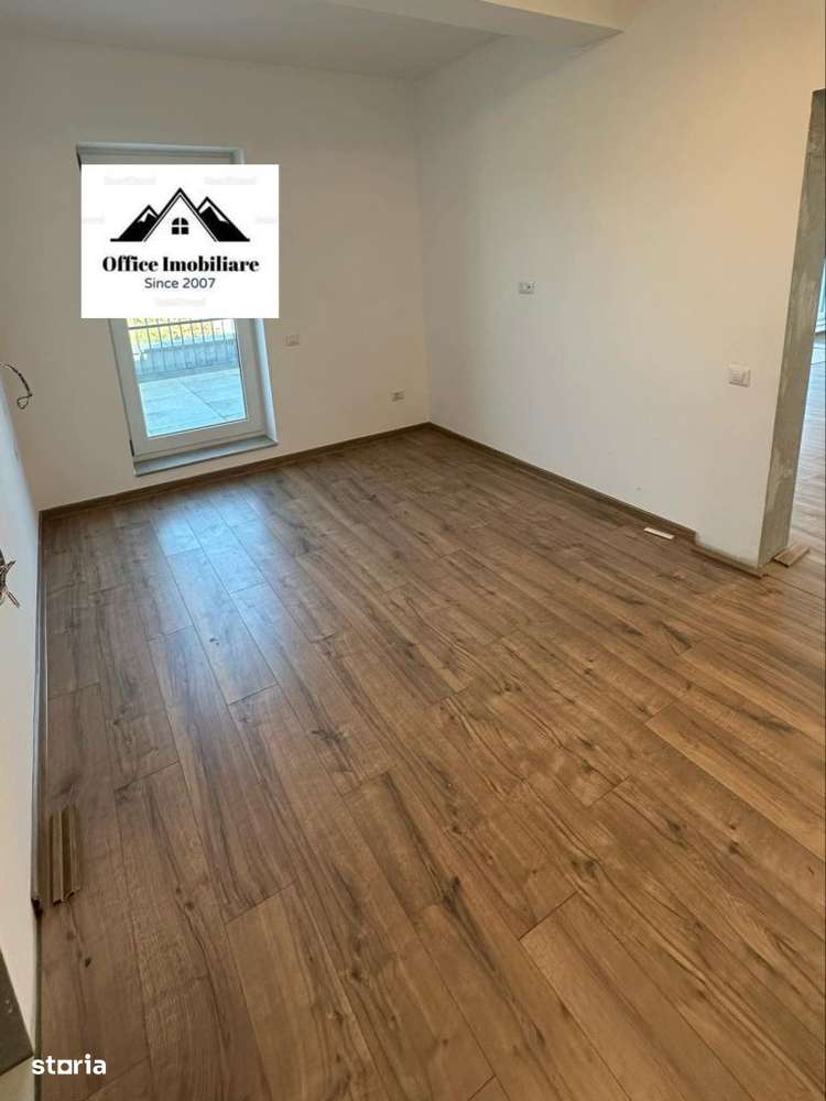 Zona Centru Vechi penthouse finisat cu un loc de parcare - Imagine principală: 5/9