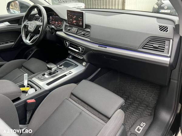 Audi Q5 2.0 40 TDI quattro S tronic Sport - 13