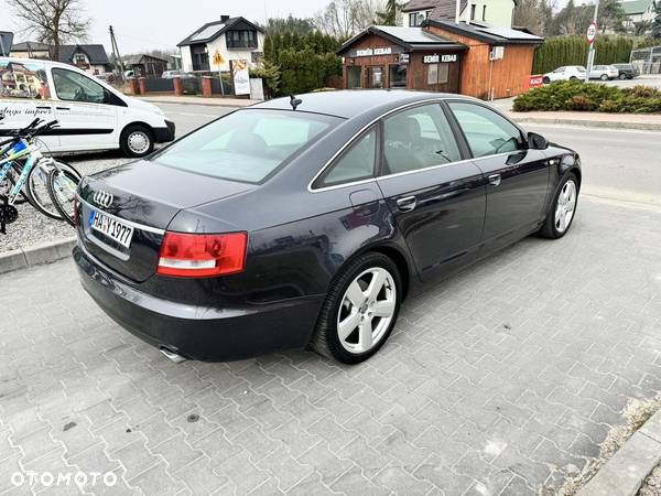 Audi A6 2.4 Multitronic - 29