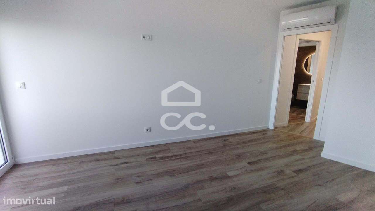 RESERVADO- Apartamento tipo T-1+1 no centro da Vila de Pataias!-15