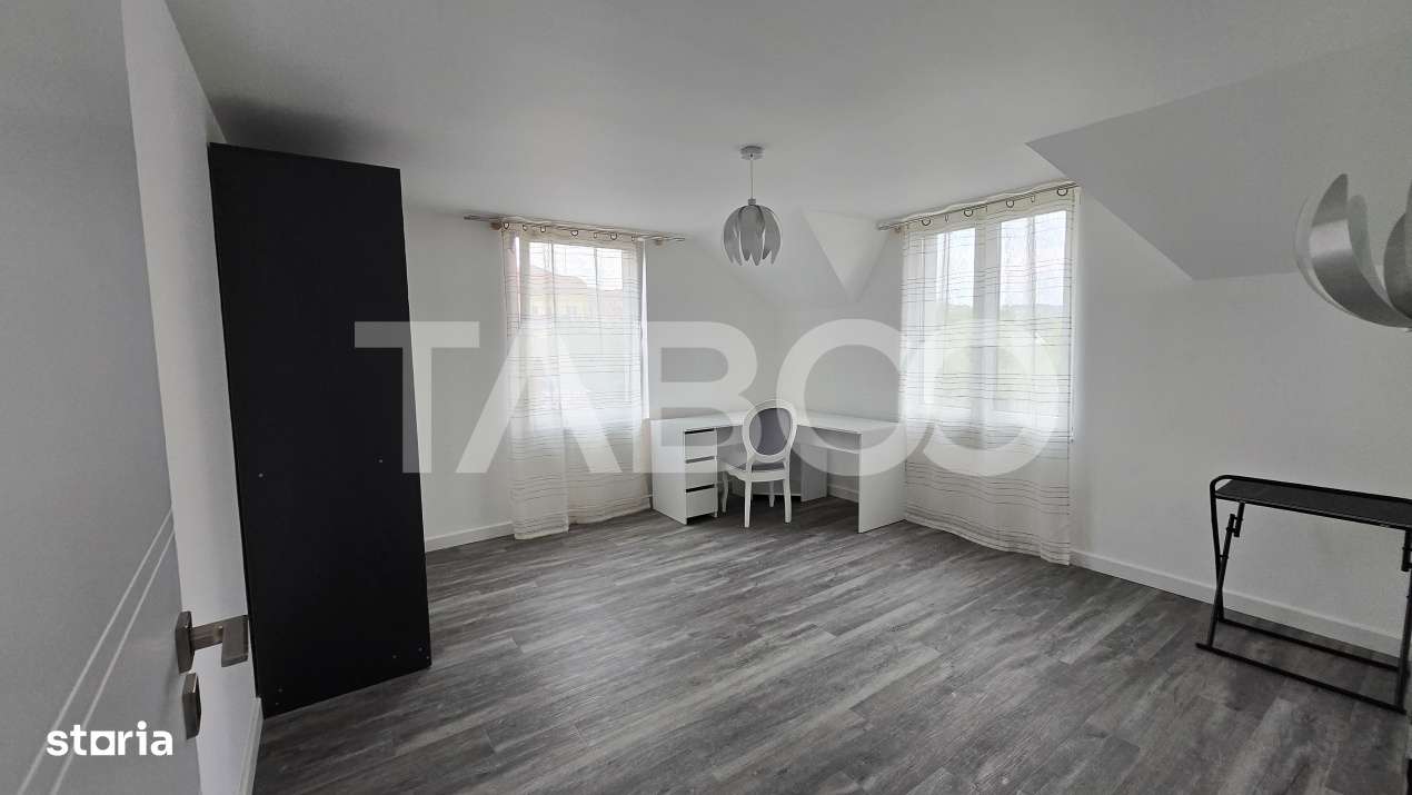 Casa 6 camere 3 bai 2 terase cartierul Dambul-Rotund in Cluj-Napoca - Imagine principală: 2/19