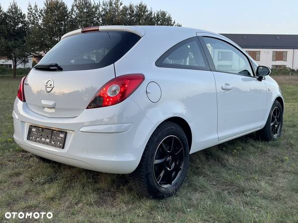 Opel Corsa 1.4 16V Color Race - 10