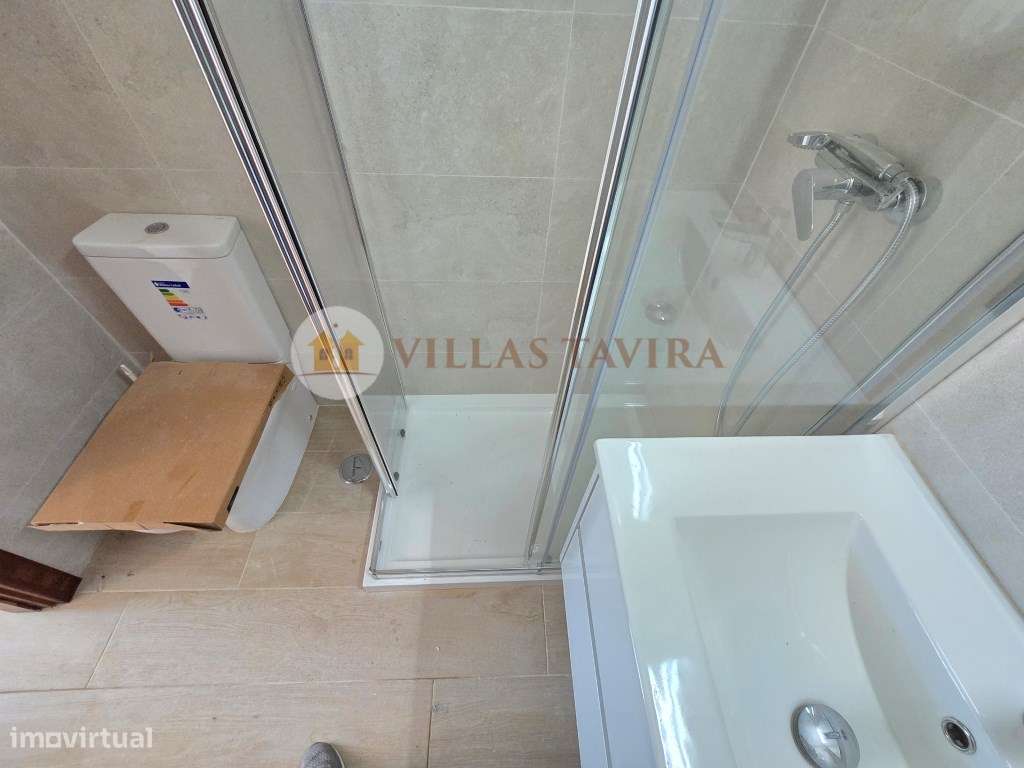 Apartamento T3 no centro de Portimão com vista Rio Arade e cave com...-56