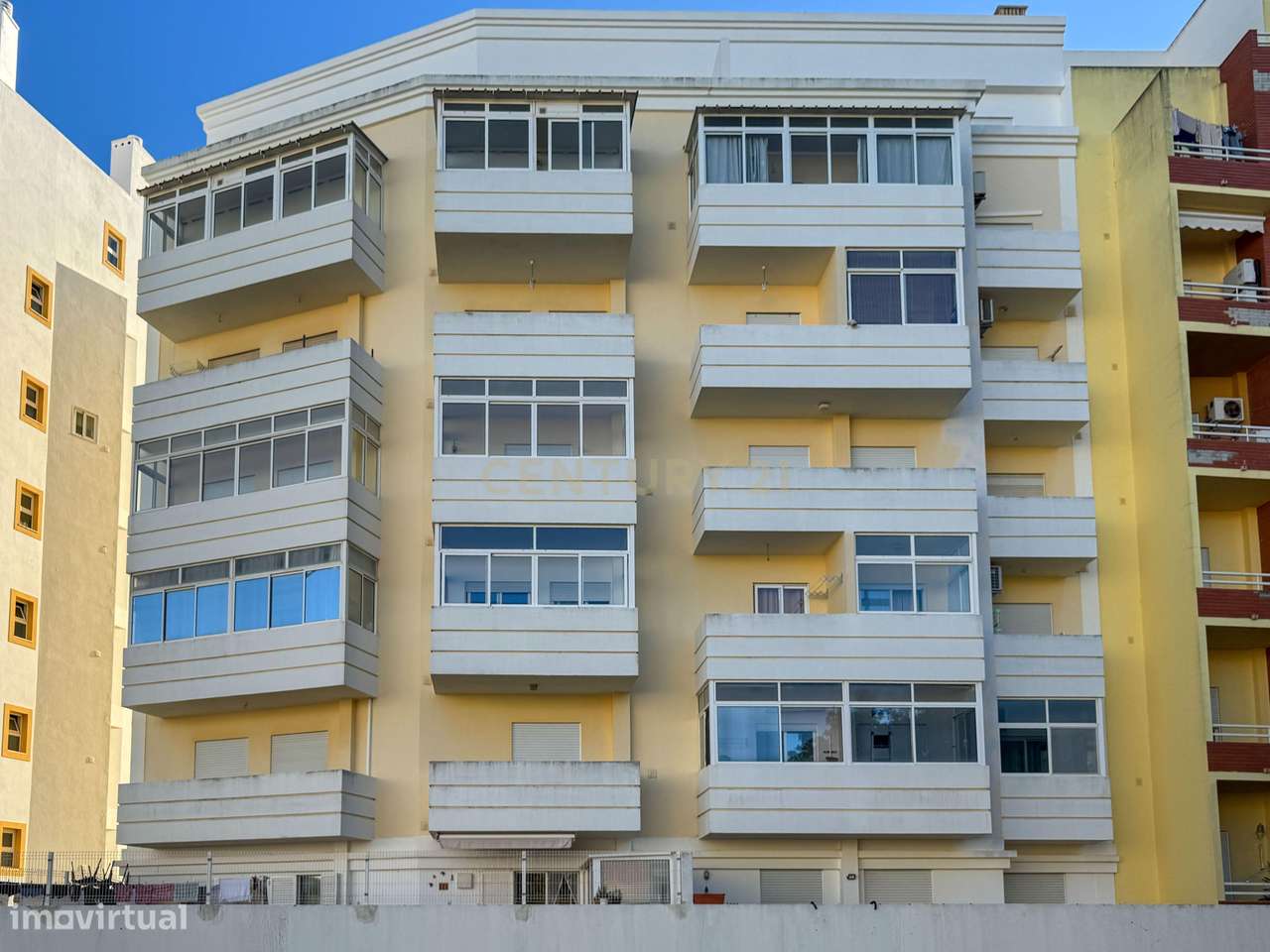 Excelente apartamento T1 na Bemposta entre Portimão e Alvor. - Grande imagem: 2/19