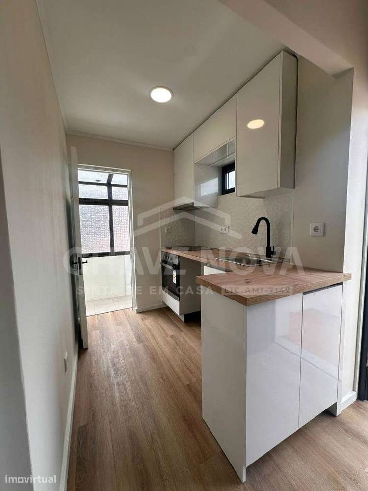 Andar Moradia T2 c/ Vista sobre o Rio Douro, em Vila Nova de Gaia - Grande imagem: 4/15