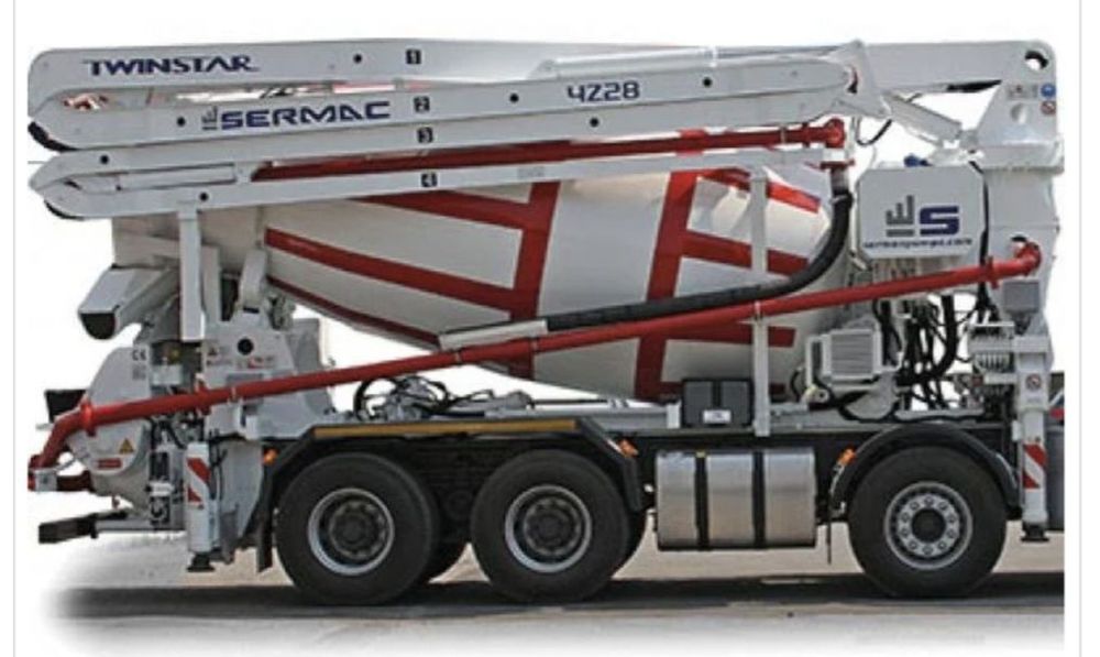 Mercedes-Benz Arocs 2023