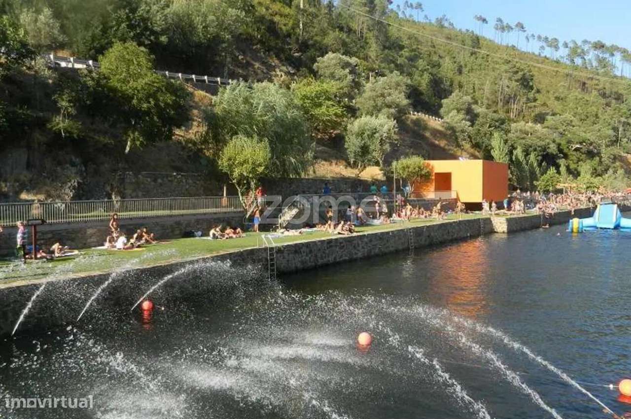 Terrenos Urbanizáveis com 680 e 1.630 m2 - Pampilhosa da Serra-13
