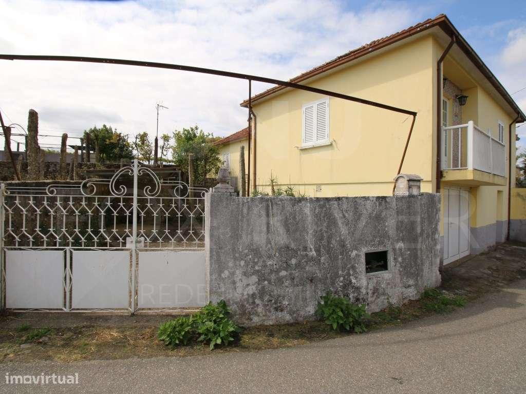 Moradia T3 - Padornelo, Paredes de Coura - Grande imagem: 5/45