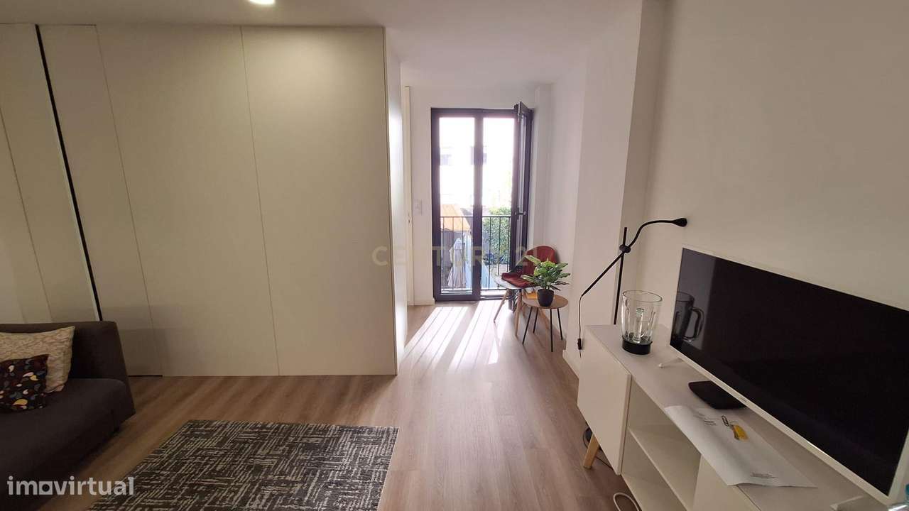 Moderno T1 em Braga (São Vicente) completo e com Ar Condicionado - Grande imagem: 3/10
