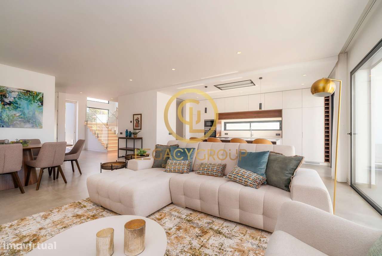 Moradias T5 em zona calma e privilegiada – A sua nova casa espera p... - Grande imagem: 4/58