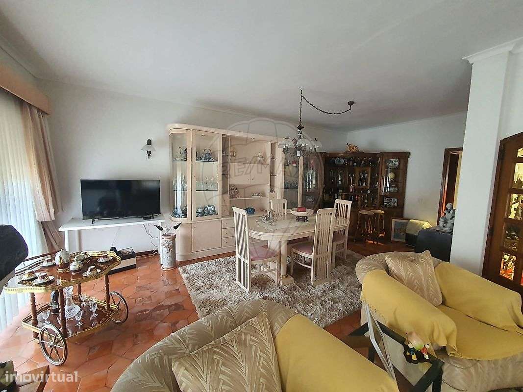 Moradia T5 para venda - Grande imagem: 4/11