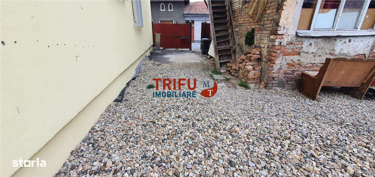 Casa de vanzare zona Centru - Imagine principală: 4/15