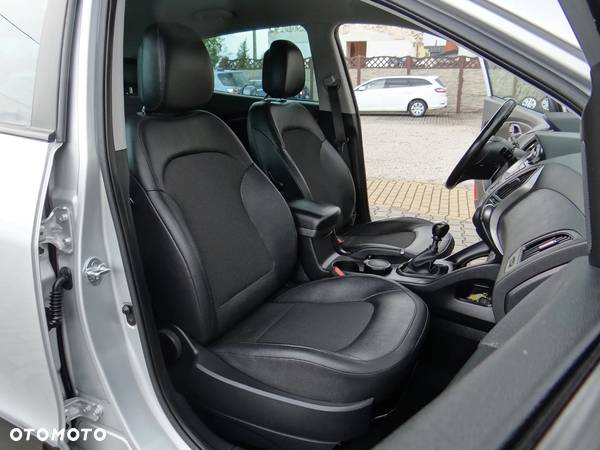 Hyundai ix35 2.0 4WD Trend - 33