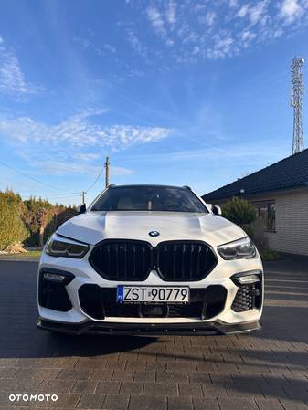 BMW X6 xDrive40i - 2