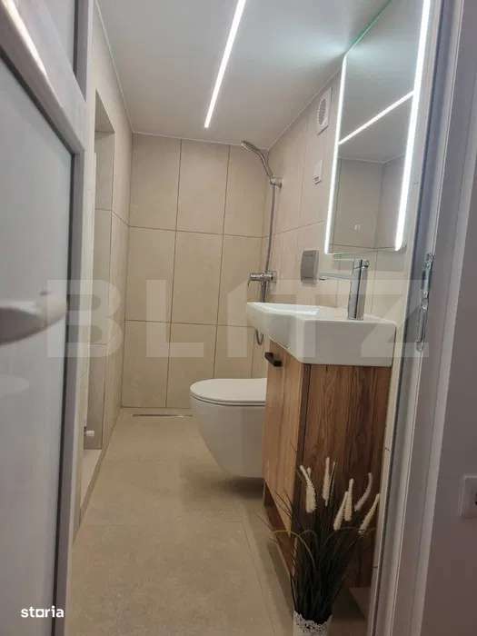 Apartament 3 camere, 70mp, terasa, renovat, zona Ultracentrala - Imagine principală: 5/7