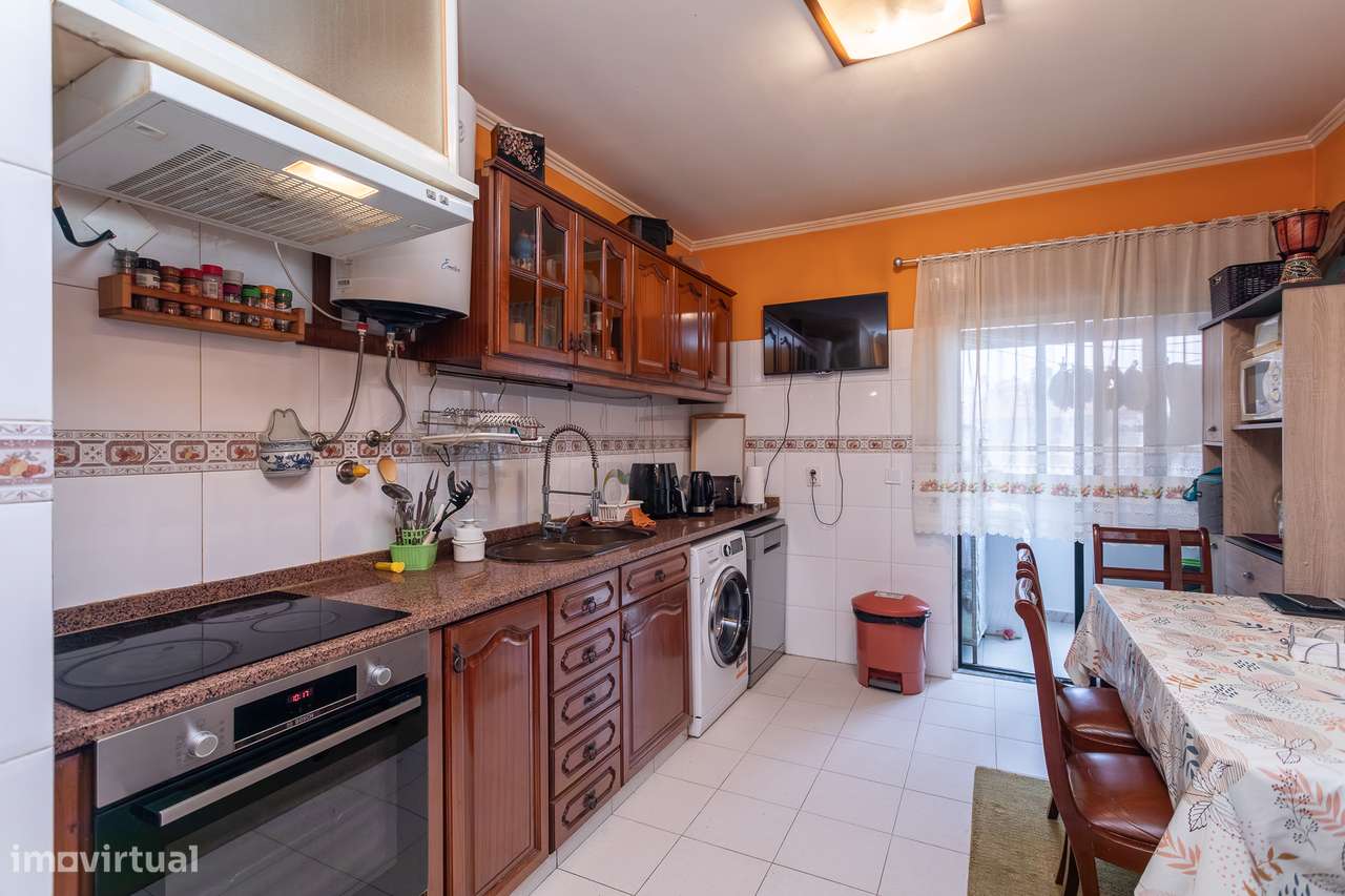 Excelente T2 na Tapada das Mercês-7