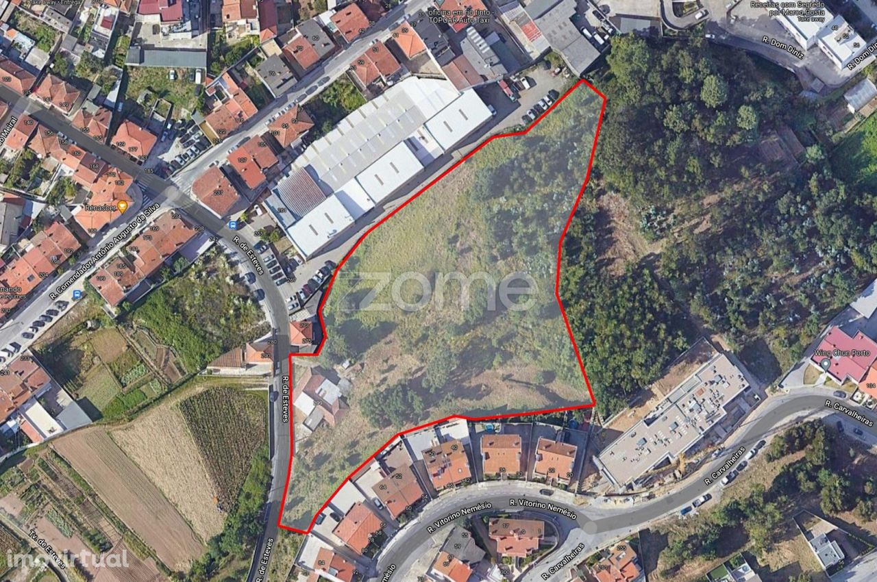 Terreno de 9965 m2 com ruína em Rio Tinto, Porto