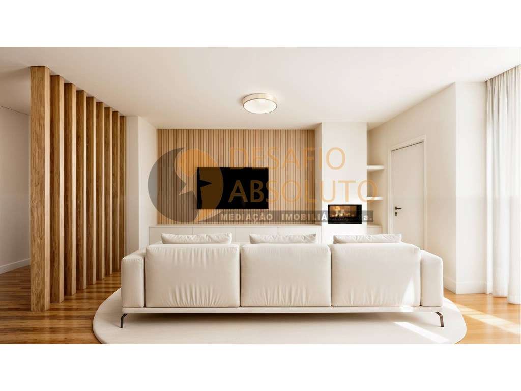 Moradia Isolada T4 (2 Suites) c/ Piscina e Jardim. Fernão Ferro - Grande imagem: 3/32