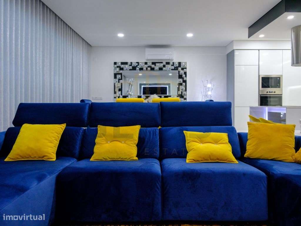 Moradia T4 com Piscina na Aroeira - Charneca da Caparica-25