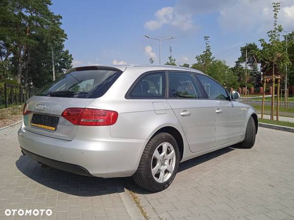 Audi A4 - 8