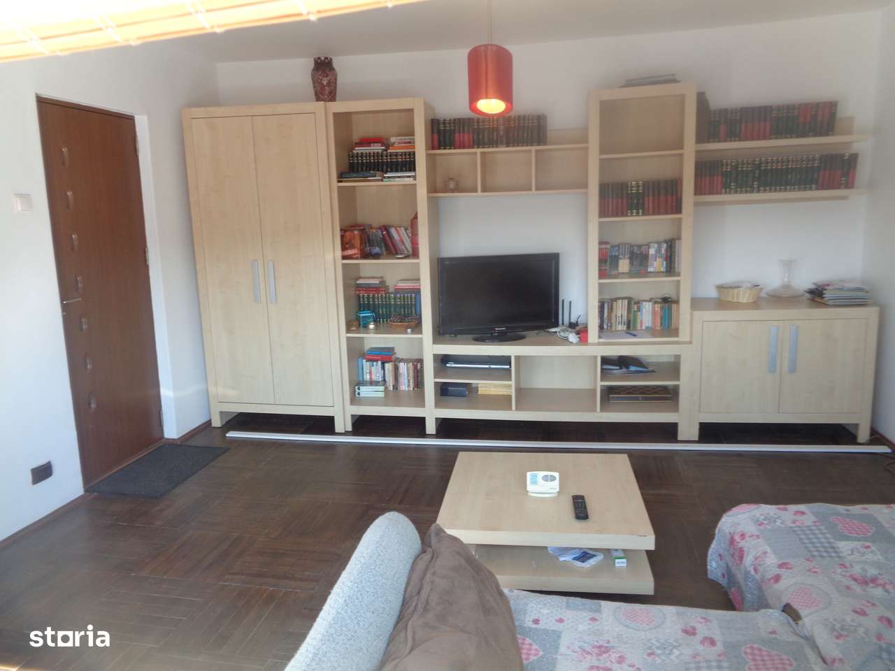 Apartament 2 camere decomandat termoteca 2 balcoane MIORITA 70000 EURO - Imagine principală: 4/12