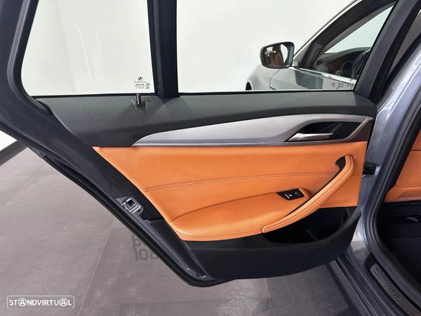 BMW 520 d Line Luxury Auto - 43