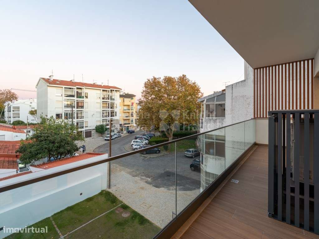 Apartamento T3 com garagem junto ao centro de Cascais - Grande imagem: 4/31