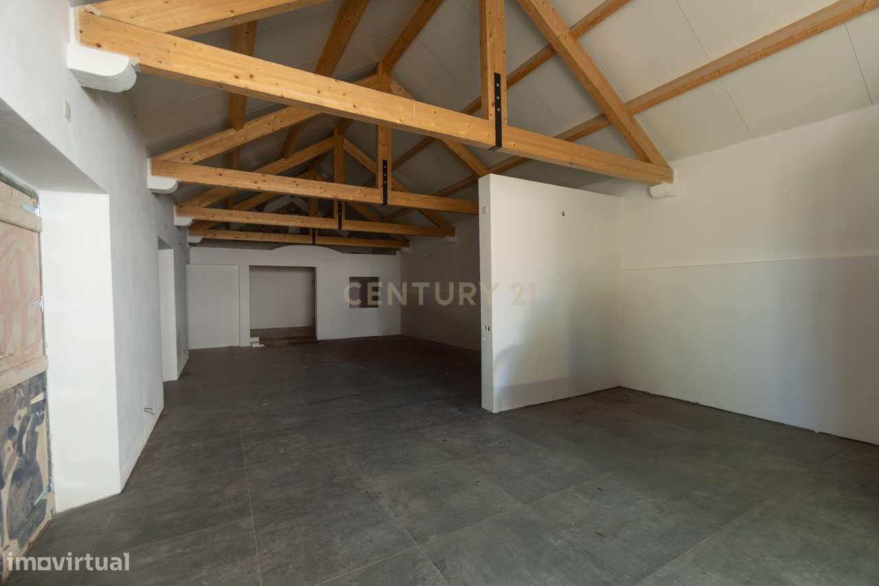 Emblemática Qta de Arronches Junqueiro c/ Piscina e 6025m2-20