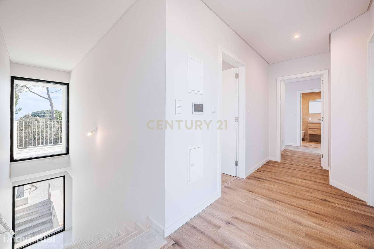 Moradia T3 Moderna de Acabamentos Premium-13