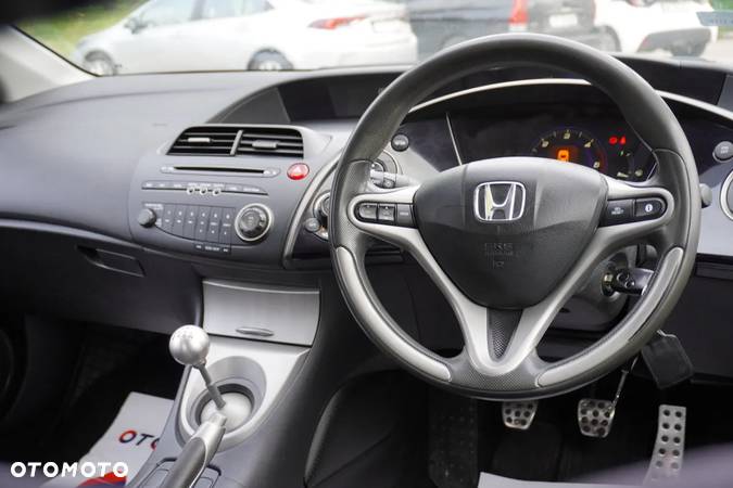 Honda Civic 2.2i-CTDi Comfort - 13