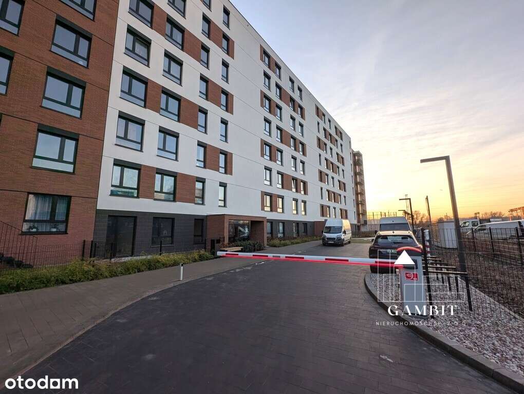 Piękne i nowe 3 pokoje/pralnia/garaż-14