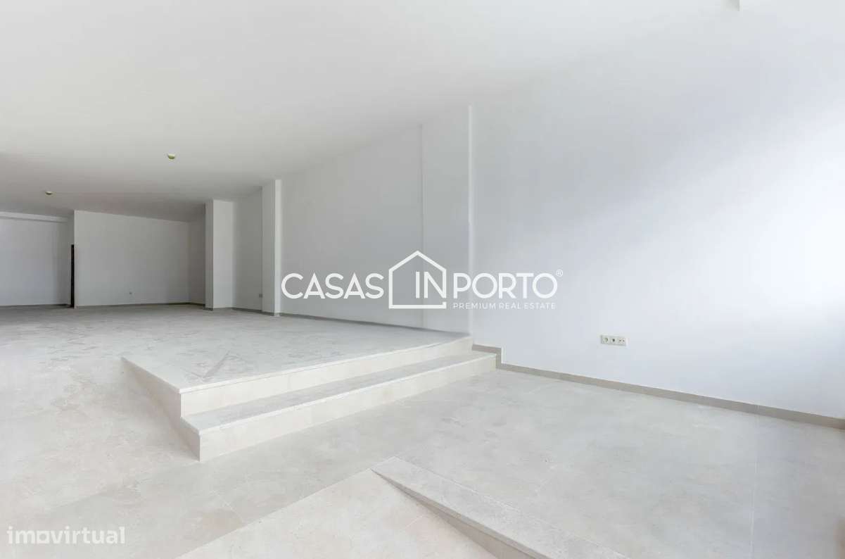 Loja junto a Câmara da Maia - Grande imagem: 3/15