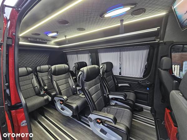 Mercedes-Benz Sprinter - 3